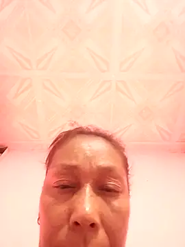 Naomi-Mature online show from 11.28.25