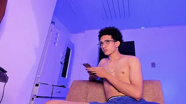 Cj davis  online show from 04.08.26