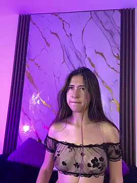 Snapshot of nina_vixen chatting on 05.19.26 nina vixen online show from 05.19.26
