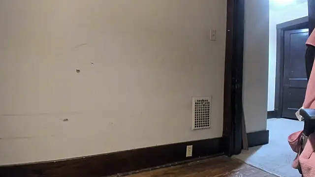 Snapshot of scottgunning2 chatting on 09.29.25 scottgunning2 online show from 09.29.25