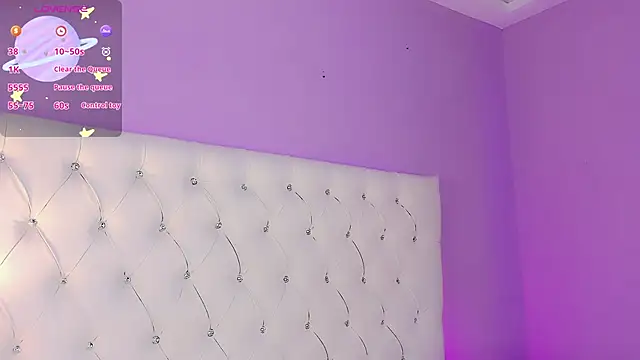 Snapshot of DaniielaV chatting on 02.12.26 DaniielaV online show from 02.12.26