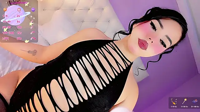 Snapshot of DaniielaV chatting on 02.16.26 DaniielaV online show from 02.16.26