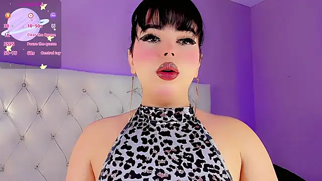 Snapshot of DaniielaV chatting on 02.26.26 DaniielaV online show from 02.26.26