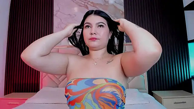 MiaaFarrel online show from 09.20.25