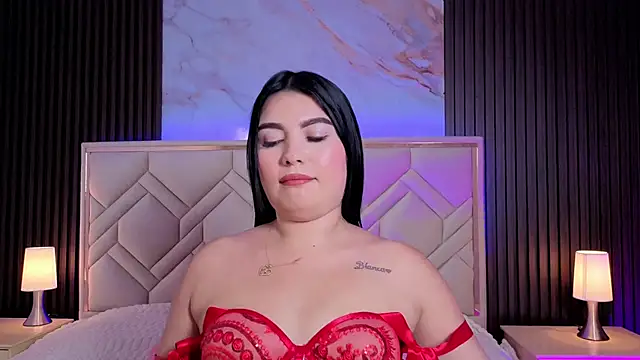 MiaaFarrel online show from 02.26.26