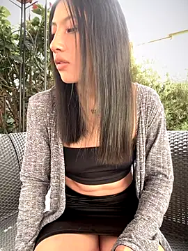 Snapshot of KloePink_ chatting on 09.17.25 KloePink  online show from 09.17.25