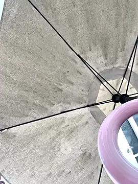 Snapshot of KloePink_ chatting on 10.21.25 KloePink  online show from 10.21.25