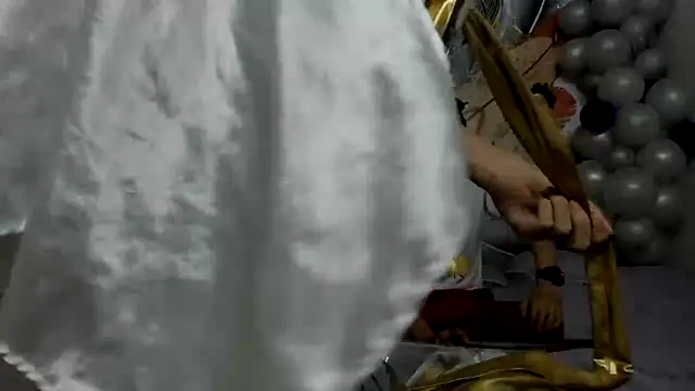 Holdme Hot online show from 10.21.25