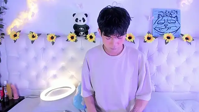 AleAurarashi online show from 01.17.26