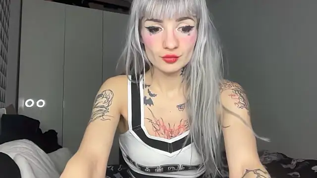 FluffySlutt online show from 11.16.25