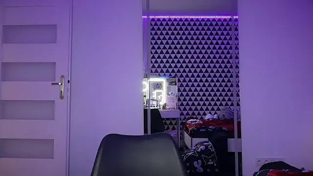 Snapshot of FluffySlutt chatting on 02.12.26 FluffySlutt online show from 02.12.26