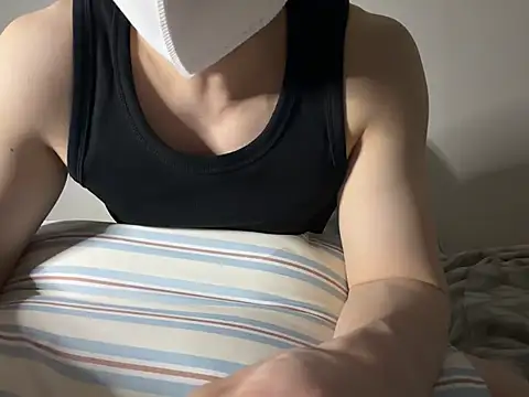 Snapshot of hijin11415 chatting on 04.12.26 hijin11415 online show from 04.12.26