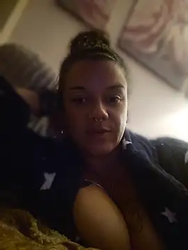 Snapshot of GoddessChantelle chatting on 04.30.26 GoddessChantelle online show from 04.30.26