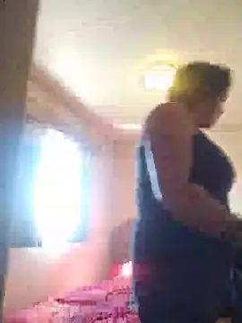 Snapshot of GoddessChantelle chatting on 05.25.26 GoddessChantelle online show from 05.25.26