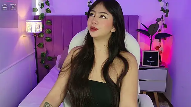 VioletBlacke  online show from 10.11.25