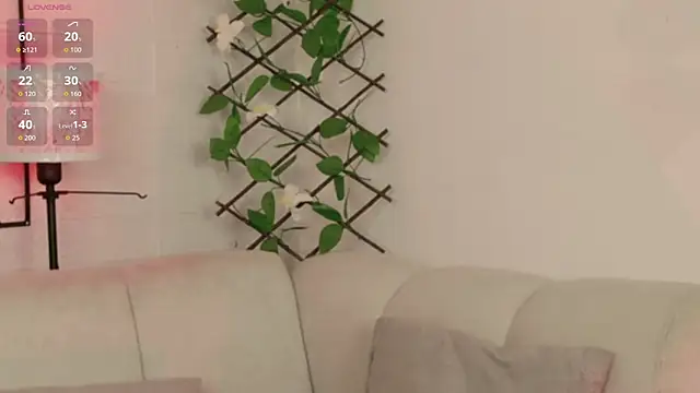 VioletBlacke  online show from 06.10.26