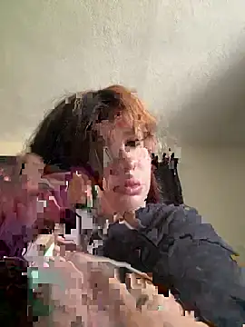 Snapshot of juicygoth chatting on 09.19.25 juicygoth online show from 09.19.25