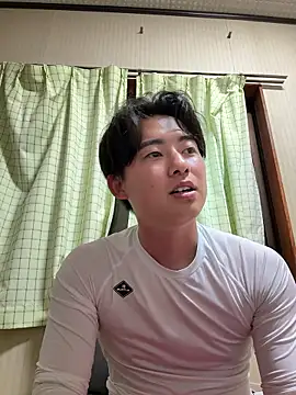 Snapshot of shoma2003 chatting on 05.14.26 shoma2003 online show from 05.14.26