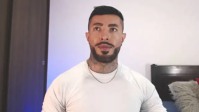 andrea de lucaa online show from 04.09.26