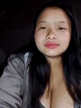 girl-babi online show from 11.30.25