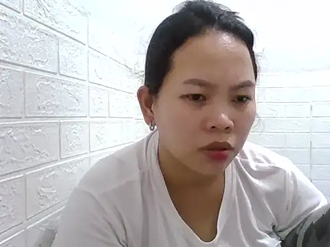 Snapshot of Sweeetpinay chatting on 03.07.26 Sweeetpinay online show from 03.07.26