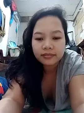 Snapshot of Sweeetpinay chatting on 03.23.26 Sweeetpinay online show from 03.23.26