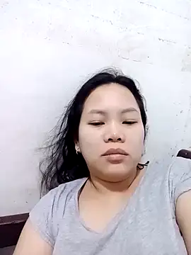 Snapshot of Sweeetpinay chatting on 03.27.26 Sweeetpinay online show from 03.27.26
