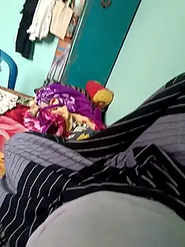 Snapshot of maddy3108 chatting on 09.15.25 maddy3108 online show from 09.15.25