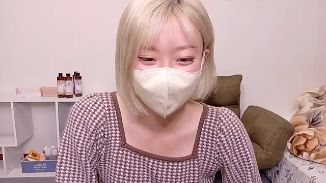 Nana  ch online show from 06.09.26