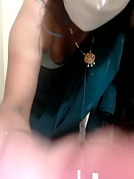 Snapshot of taratelugu chatting on 10.04.25 taratelugu online show from 10.04.25