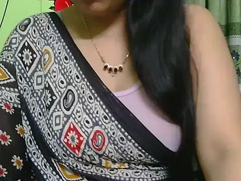 Snapshot of fairy_queen07 chatting on 04.18.26 fairy queen07 online show from 04.18.26