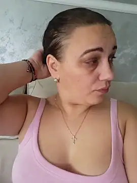 PalomaDesireee online show from 11.13.25