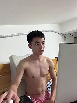 XTTX49 online show from 03.18.26