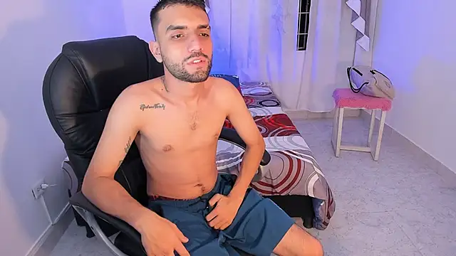 Snapshot of Jeremyy_Boy chatting on 09.10.25 Jeremyy Boy online show from 09.10.25