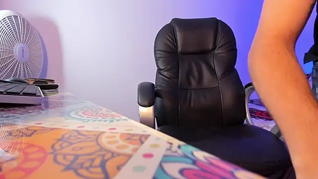 Snapshot of Jeremyy_Boy chatting on 09.14.25 Jeremyy Boy online show from 09.14.25