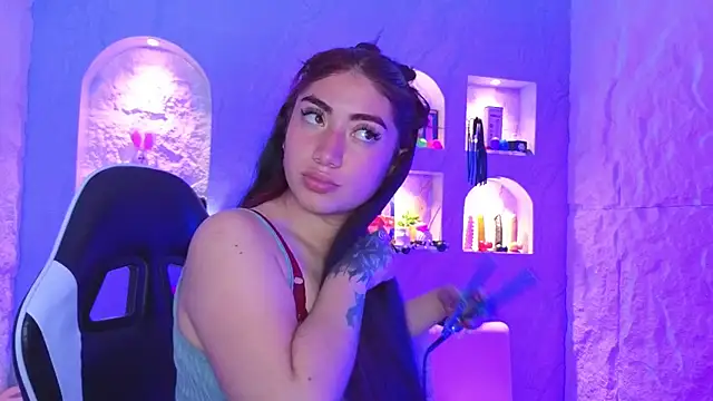 Sophia tf online show from 03.31.26