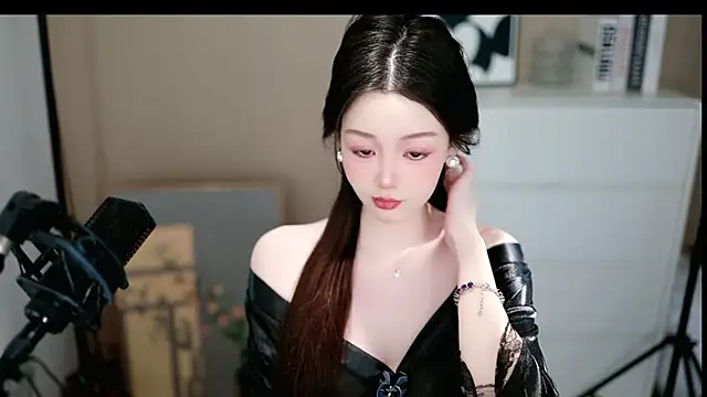 Snapshot of abbyli12 chatting on 01.31.26 abbyli12 online show from 01.31.26