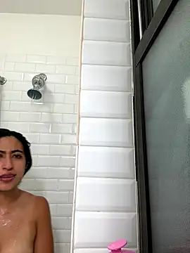 OwnedBySky online show from 09.16.25