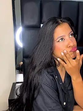 Kendra C online show from 11.16.25