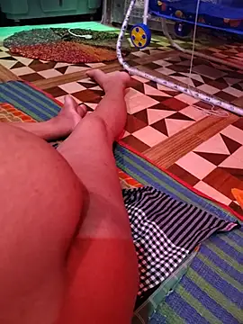 Snapshot of Hut_rotu_cute chatting on 07.30.26 Hut rotu cute online show from 07.30.26
