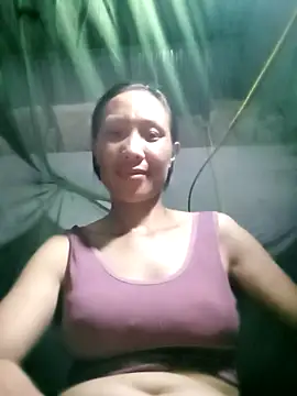 Snapshot of Lisa_pusy chatting on 09.11.25 Lisa pusy online show from 09.11.25