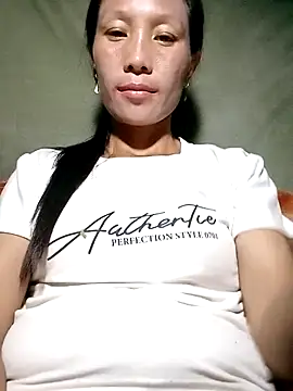 Snapshot of Lisa_pusy chatting on 10.06.25 Lisa pusy online show from 10.06.25