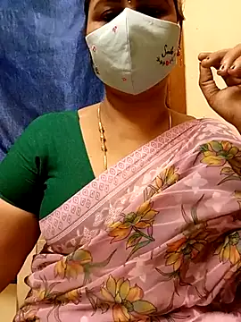 Snapshot of sushma26 chatting on 04.30.26 sushma26 online show from 04.30.26