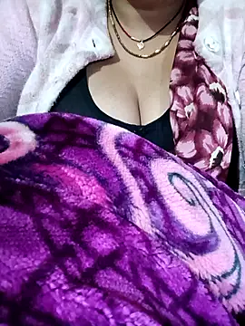 Snapshot of CUTGIRL76 chatting on 01.15.26 CUTGIRL76 online show from 01.15.26