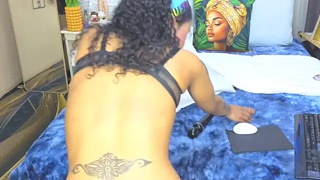 Snapshot of CaramelNatashaxx chatting on 03.02.26 CaramelNatashaxx online show from 03.02.26