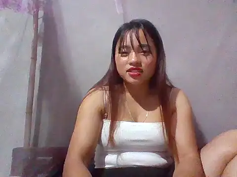 Snapshot of Lee_coope chatting on 10.27.25 Lee coope online show from 10.27.25