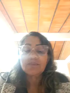 Snapshot of Vickysweeeettt chatting on 04.27.26 Vickysweeeettt online show from 04.27.26