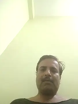 vardh033 online show from 09.20.25