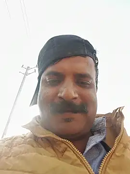 vardh033 online show from 11.12.25