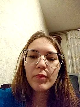 Snapshot of AlisaWyn chatting on 01.31.26 AlisaWyn online show from 01.31.26